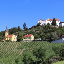View of Kapfenstein Castle | © Schloss Kapfenstein