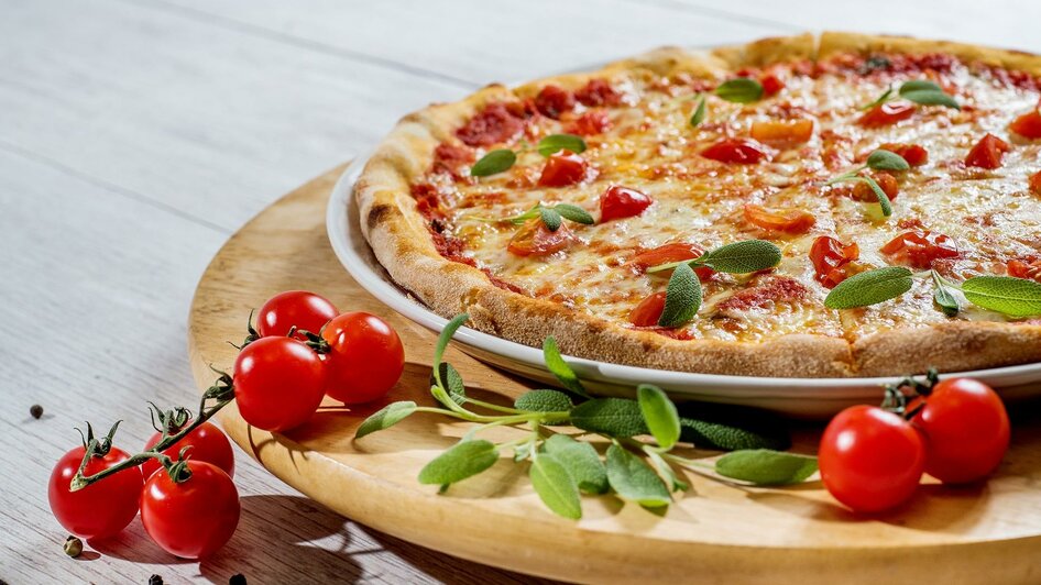 PomodoroeBasilico-Pizza-Murtal-Steiermark | © Pixabay
