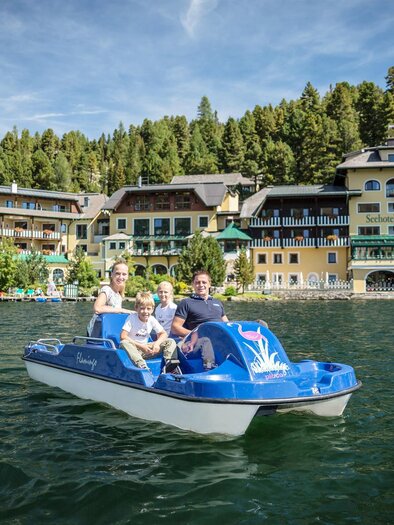 Außenansicht Sommer | © Romantik Seehotel Jägerwirt