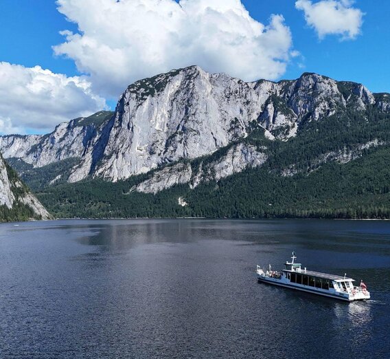 Boat trip, Altaussee, boat with Trisselwand | © Altaussee Schifffahrt | Altaussee Schifffahrt | © Altaussee Schifffahrt