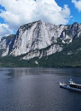 Boat trip, Altaussee, boat with Trisselwand | © Altaussee Schifffahrt | Altaussee Schifffahrt | © Altaussee Schifffahrt