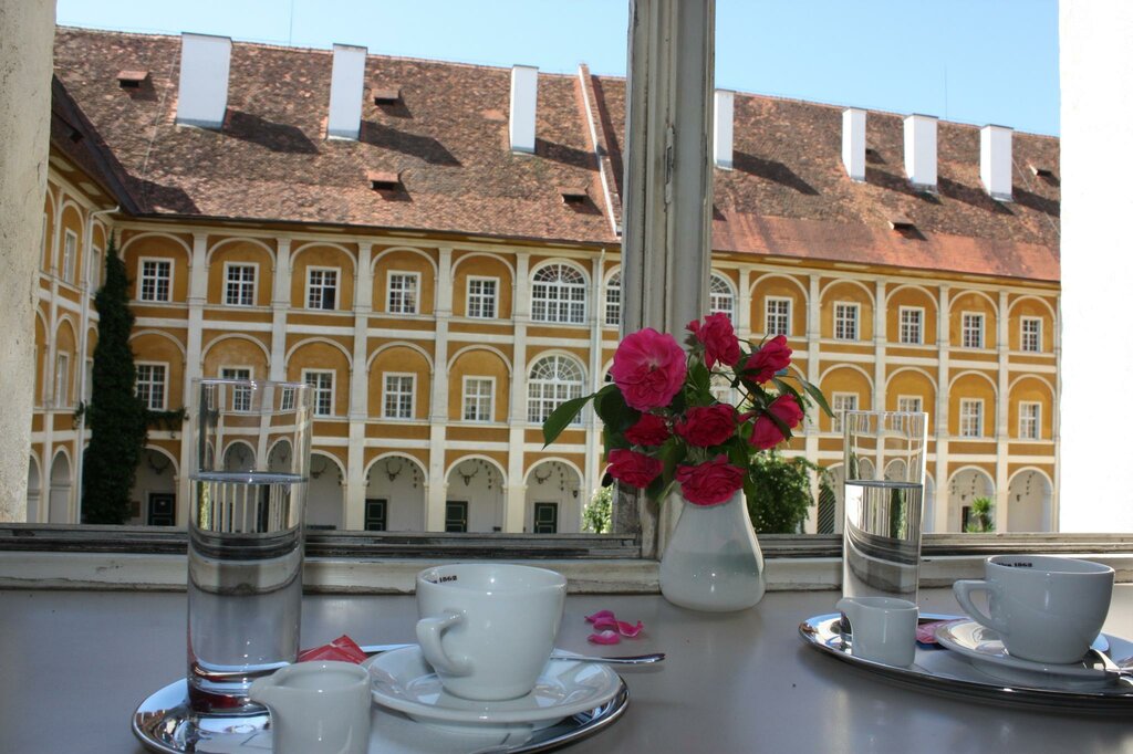 Schloss Cafe Stainz in Stainz | steiermark.com