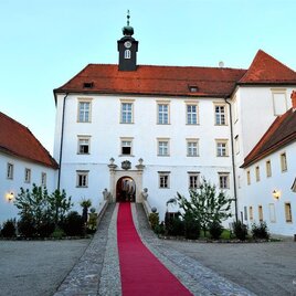 Eingang Schloss Oberradkersburg | © Schloss Oberradkersburg