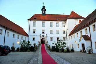 Eingang Schloss Oberradkersburg | © Schloss Oberradkersburg