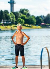 Boy on the jetty with snorkelling equipment | © Region Graz - Mias Photoart | MICHAELA PFLEGER | © Region Graz - Mias Photoart