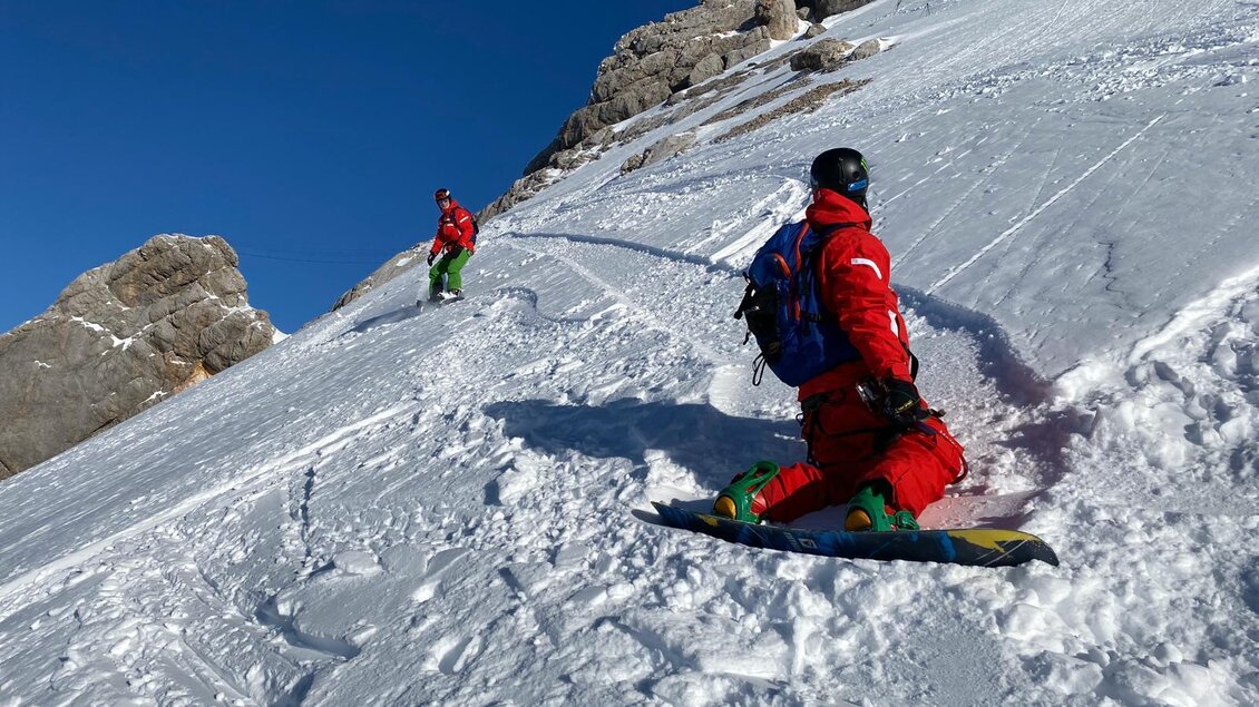 Snowboarden im Gelände | © Snowboarden im Gelände | Alpincenter Dachstein