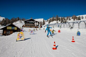 Skischule Mount Action, Tauplitzalm, Kinderland