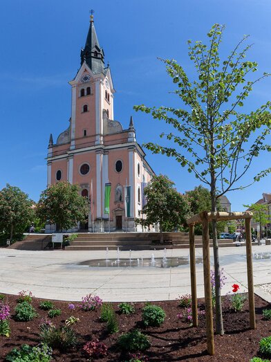 Stadtpfarrkirche_Hauptplatz_Oststeiermark | Gernot Muhr | © Tourismusverband Oststeiermark