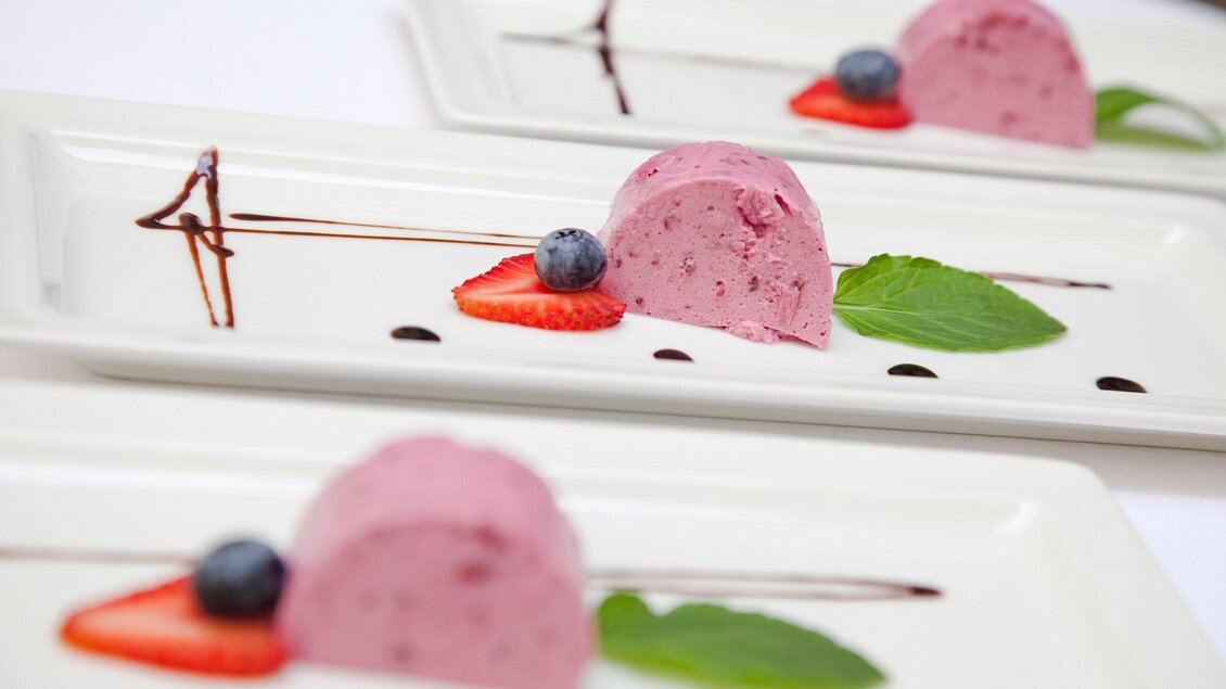 Stainzerbauer - Fruchtiges Parfait | © Stainzerbauer