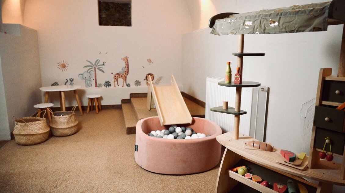 Eigener Indoor Kinderspielplatz | © Steffl-Bäck Sebastian Knapp e.U.