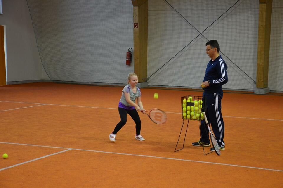 Tennis beim POSS-Zentrum Pöllau - Impression #1 | © POSS Freizeithalle