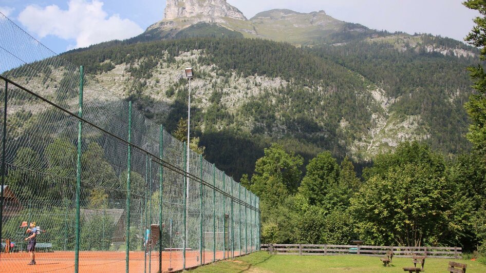 Tennisclub, Altaussee, Tennisplatz mit Loser | © Viola Lechner
