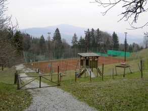 Tennis court_Facility_Eastern Styria | © Gasthof Pöttler