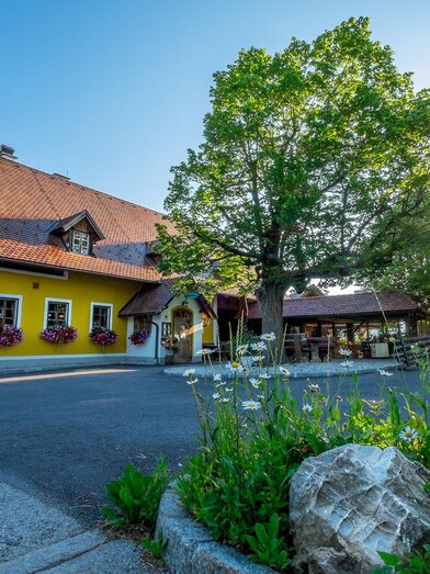 Wirtshaus Gallbrunner_Hausansicht_Oststeiermark | © Traditionswirtshaus Gallbrunner | Markus Pichler | © Traditionswirtshaus Gallbrunner