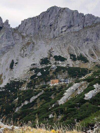 Die Voisthalerhütte liegt in der Oberen Dullwitz