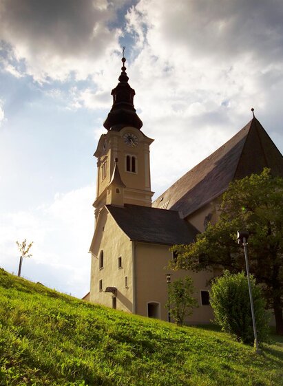St. Erhard's Church_Outside_Bergmann | Bergmann | © Tourismusverband Oststeiermark