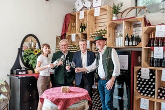 Wein-Rast-Platzl beim Buschenschank Thurner | © Gemeinde Bad Loipersdorf