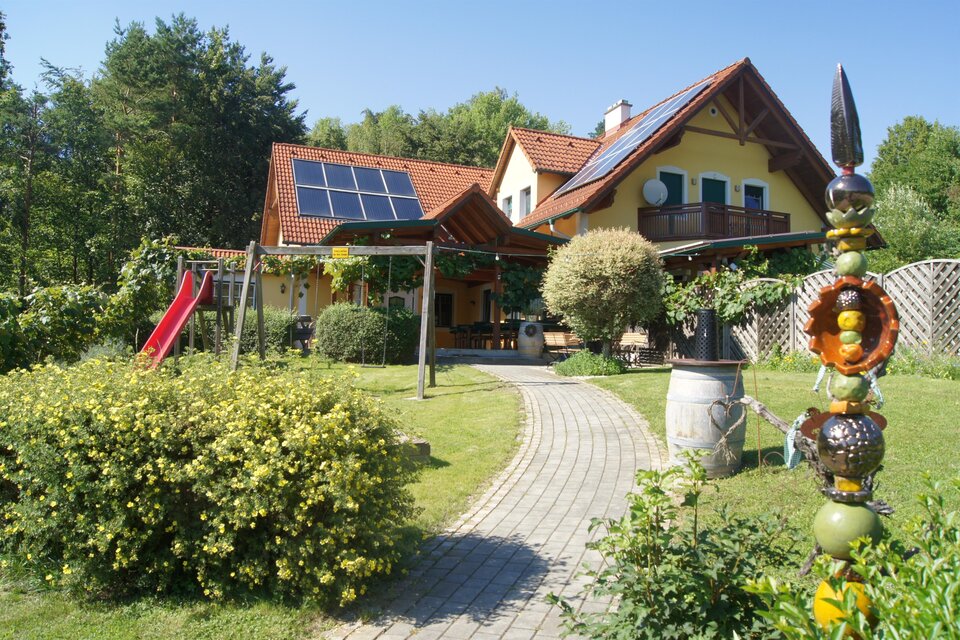Wein-Rast-Platzl Familie Riegler - Impression #1 | © Familie Riegler