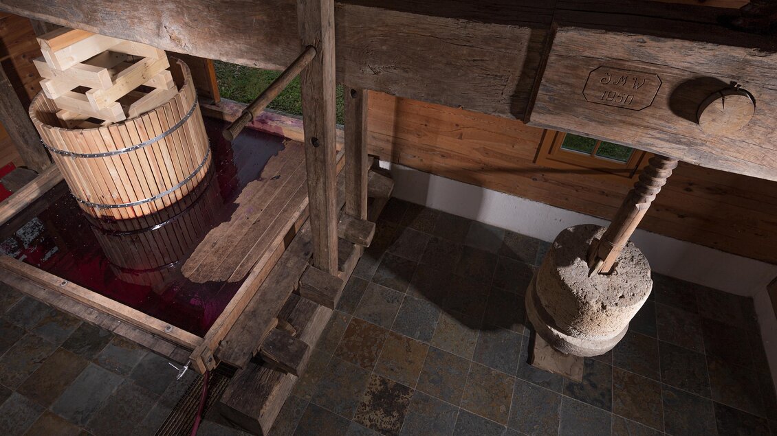 <p>Die Baumpresse am Weingut Wurzinger</p> | © Weinbau Wurzinger