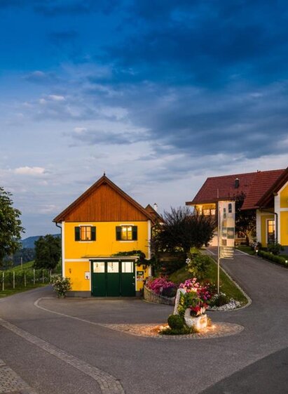 Abend | © Weingut Adam-Lieleg | Weingut Adam-Lieleg | © Weingut Adam-Lieleg