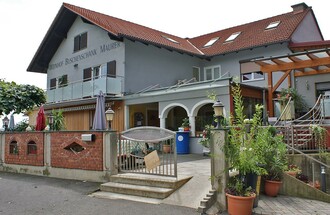 Weinhof Maurer1
