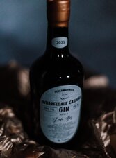 Flaschendesign vom Wharfedale Gardens Gin | © A Twist of Lemon
