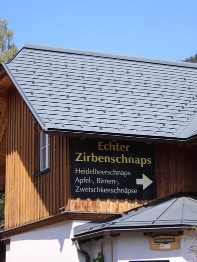 Wimmer, Altaussee, Echter Zirbenschnaps | © Viola Lechner
