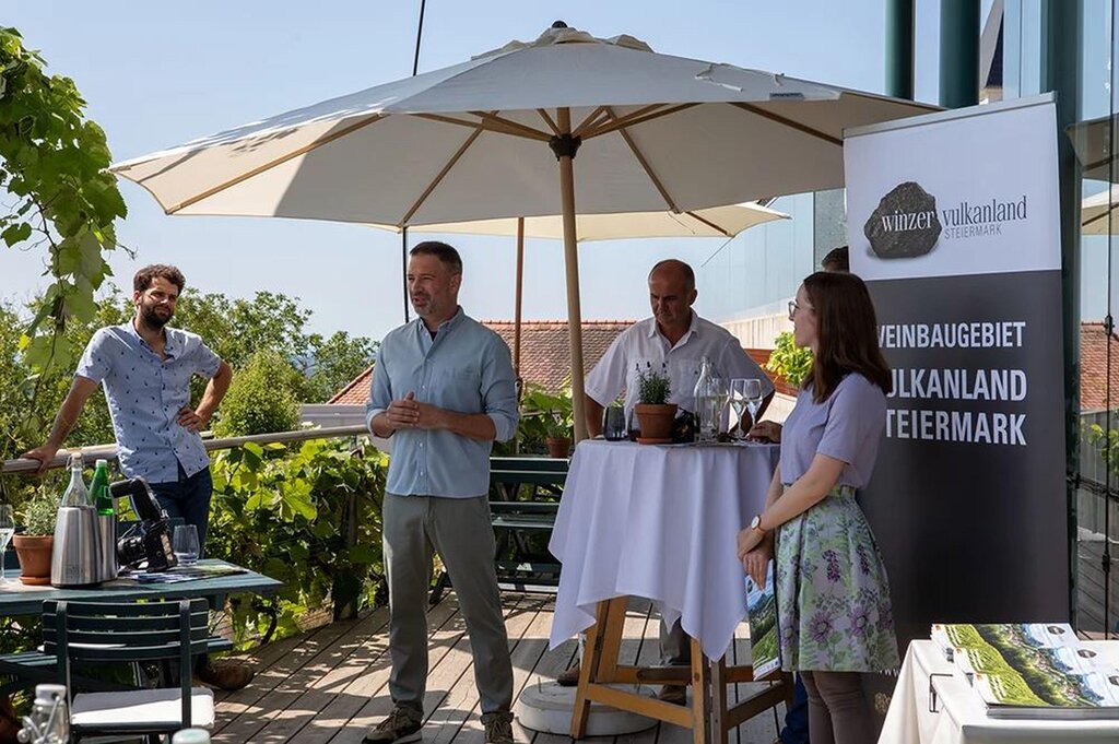 Winzer Vulkanland Styria in Straden | steiermark.com
