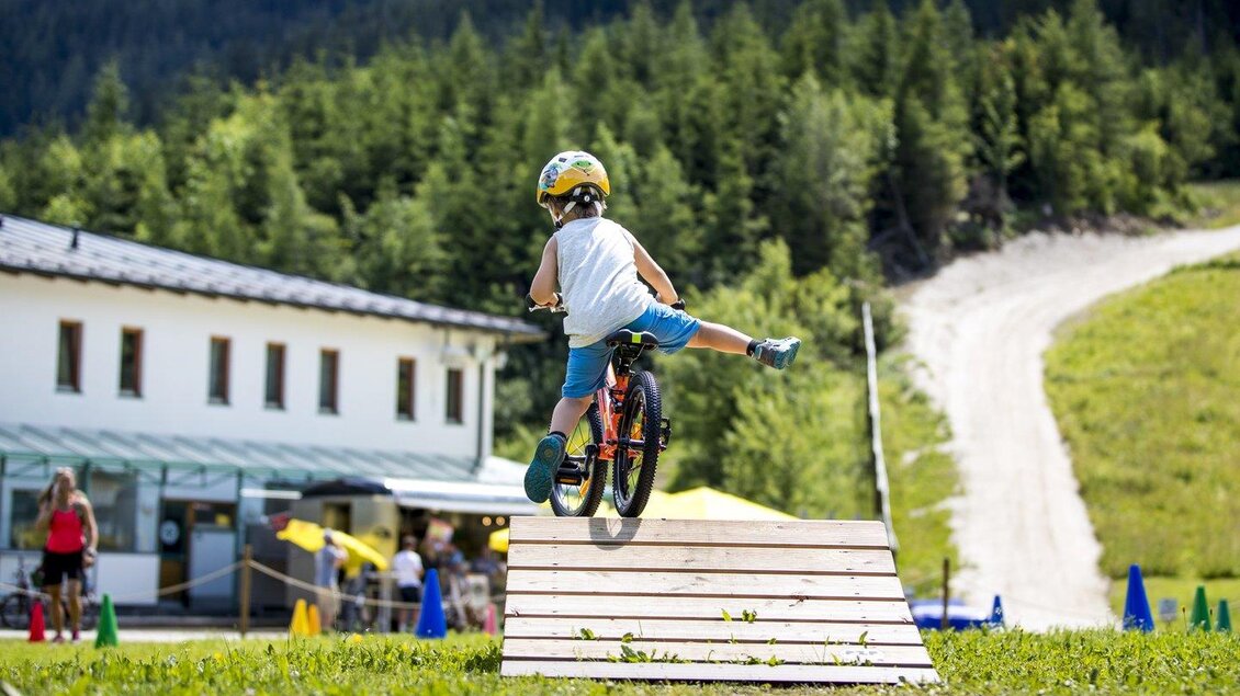 Kids Area | © alpfox.com