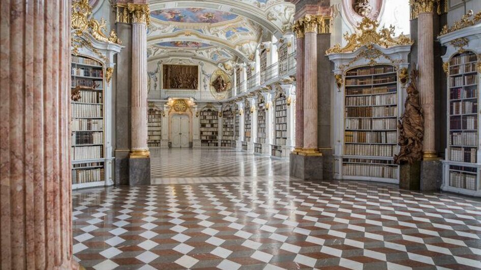 Eindrucksvoller Bibliothekssaal von Admont | © Stefan Leitner