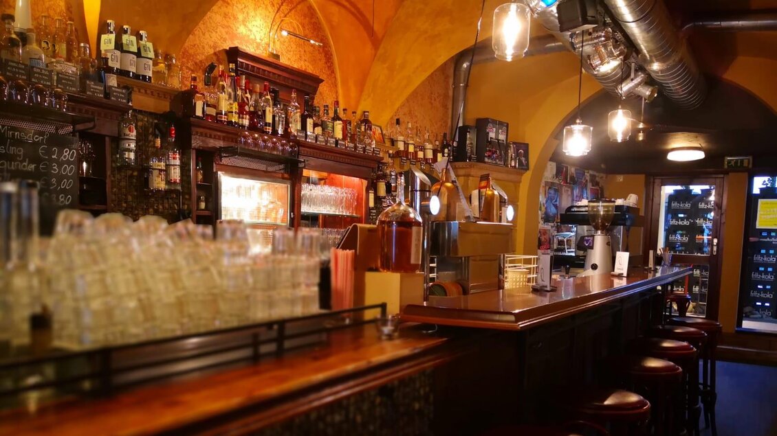 Bar 1 | © Cafe Oswald