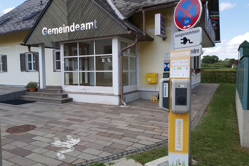 E-bike charging station Bürgerservice Gossendorf/ Feldbach - Impression #1 | © Tourismusverband Feldbach