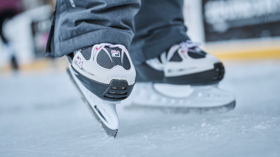 Eislaufschuhe auch zum Ausborgen | © Thomas Sattler