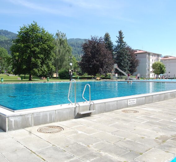 Freibad-Becken-Murtal-Steiermark | © Freibad Fohnsdorf | © Freibad Fohnsdorf