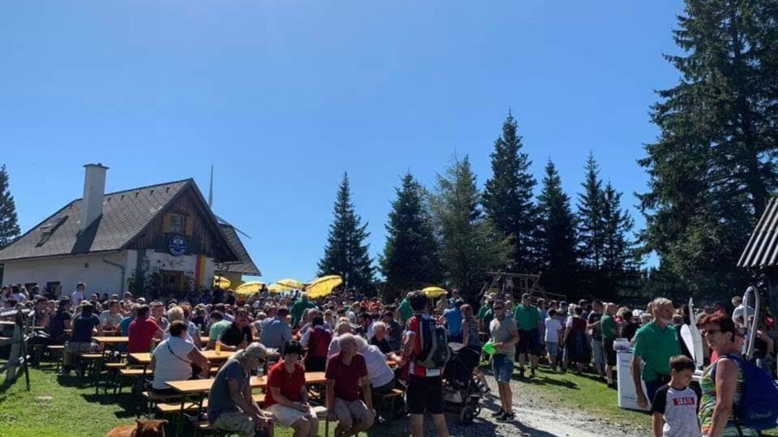 Kirchtag auf der Freiländeralm | © Makula