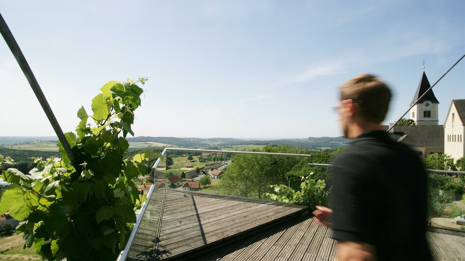Gesamtsteirische Vinothek, Terrasse | © Harald Eisenberger
