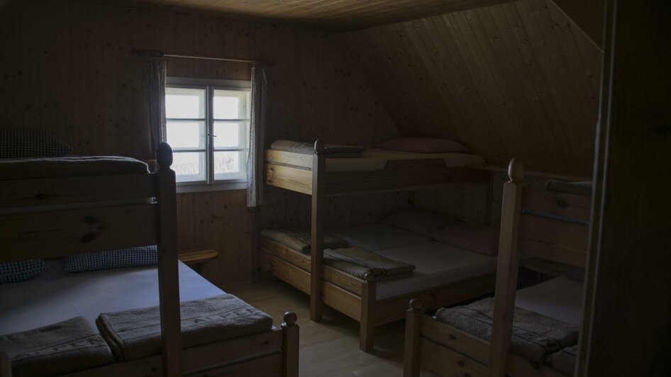 Mehrbett-Schlafzimmer Grünangerhütte | © Grünangerhütte