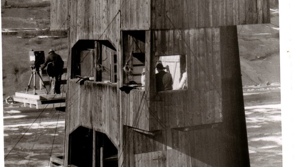 Der alte Sprungrichterturm 1959