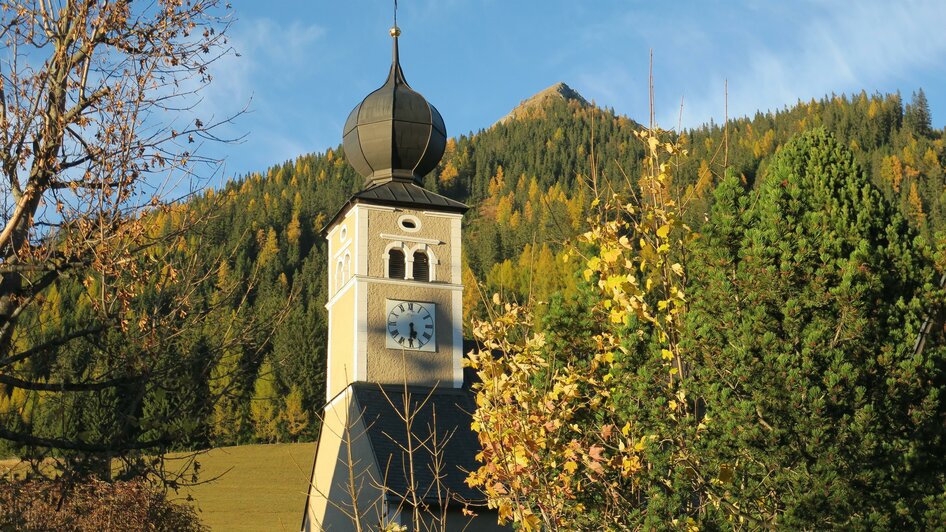 Kirche-Herbst-Hohentauern-Murtal-Steiermark | © Marlene Zandl