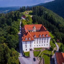 Schloss Schwanberg mit Ausgrabungen der Altburg | © Bad Schwanberg