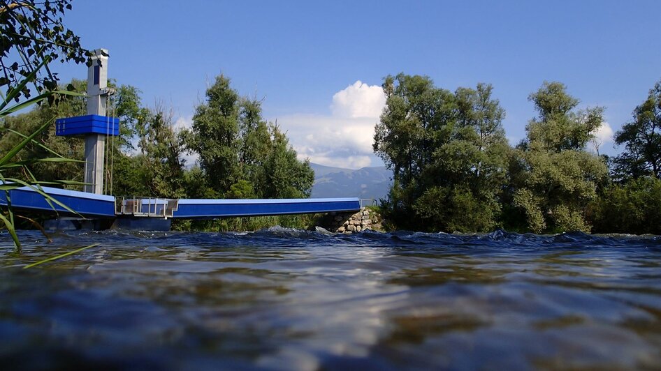 Schwimmende Murbrücke | © Manuela Machner