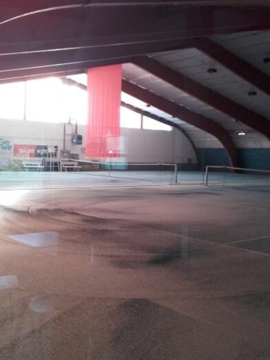 Tennishalle DL