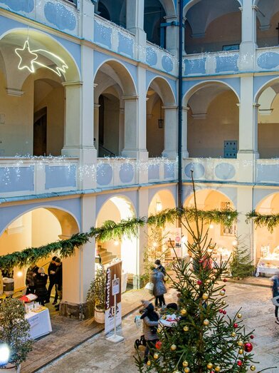 Adventmarkt im Schloss Piber in der Lipizzanerheim | © Region Graz-Harry Schiffer | MIAS PHOTOART    _MICHAELA PFLEGERR | © Region Graz-Harry Schiffer