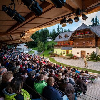Brandluckner Huabn Theater_stage_Eastern Styria | © Huab'n Theater