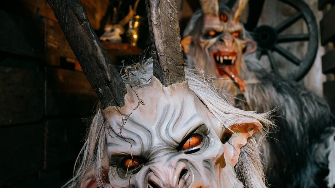 Maskenausstellung Trofaiach | © Jan Steurer