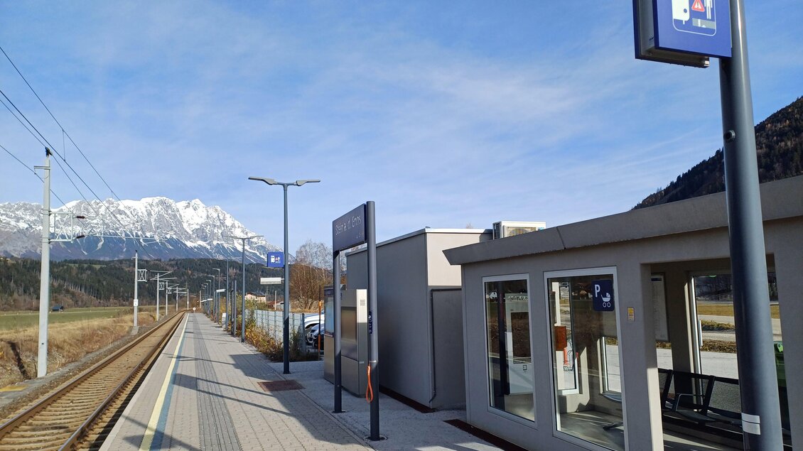 Bahnhof Stein Enns | Bahnsteig | © Heidi Grundner