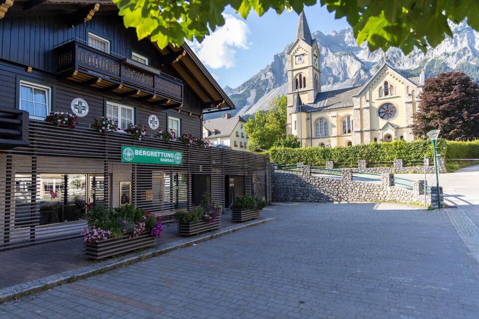 Filming Location - The Mountain Rescue Centre - Impression #1 | © Hans-Peter Steiner