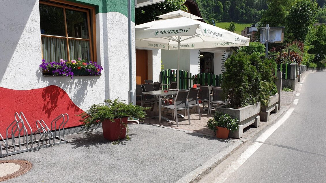 Außenbreich | © Pizzeria-Restaurant AL Bashir KG