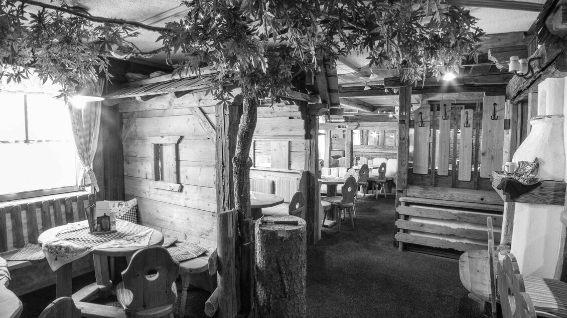 Innenraum Holz | © Roland Schoblocher