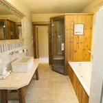 Photo of Holiday home, bath, toilet, standard | © Chalet Altaussee